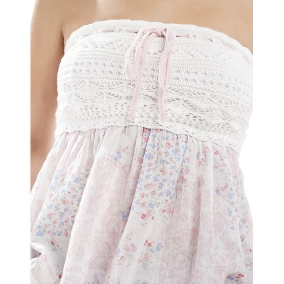 DOLD** Hollister Women's White Crochet Flowy Tube Top Cottagecore Croquette - Picture 4 of 9